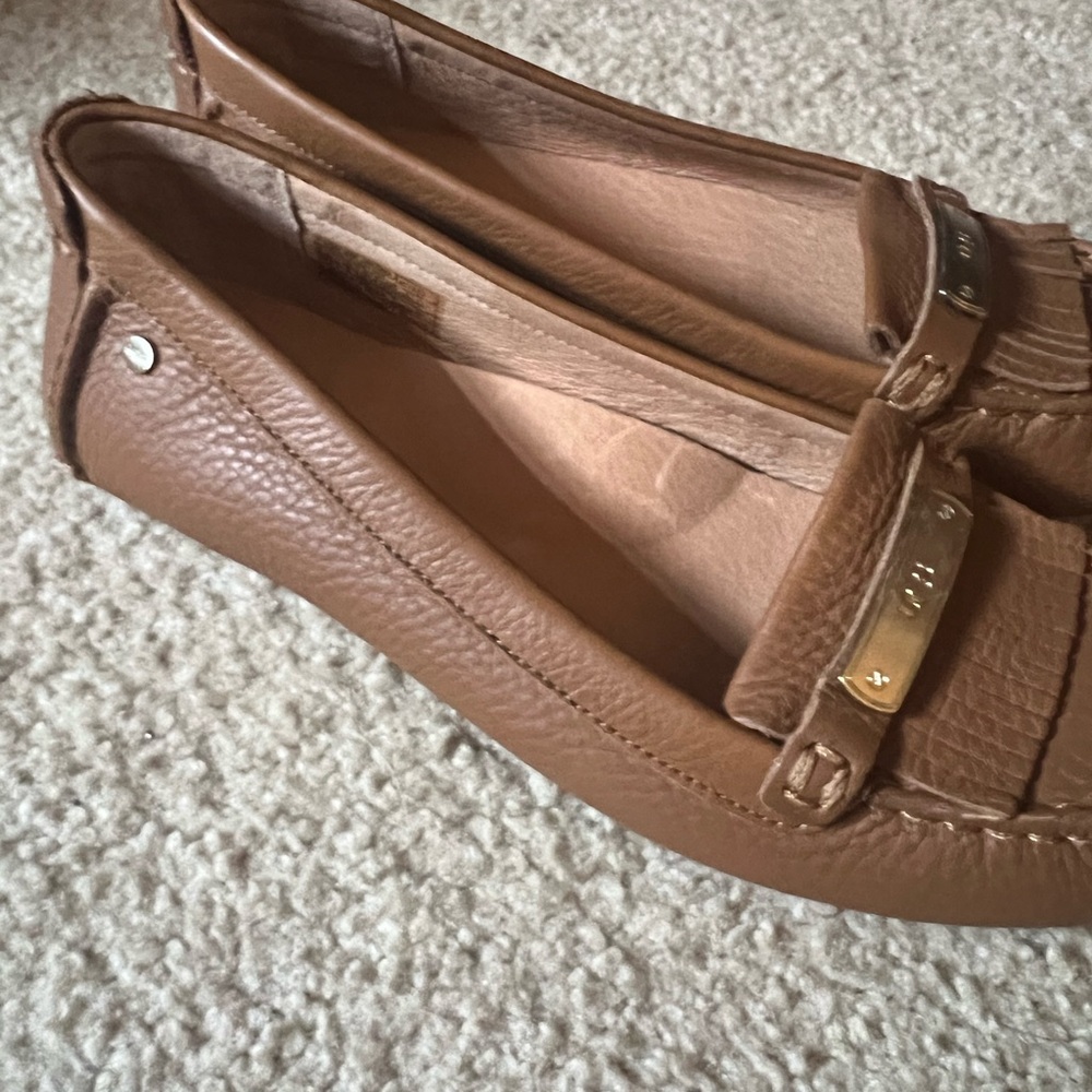 UGG Driving Moccasins sz 7.5 - Picture 5 of 6
